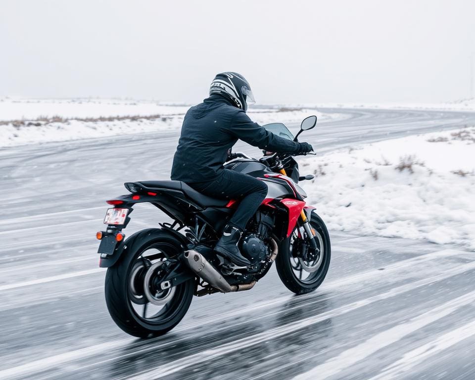 risico's van motorrijden bij koud weer